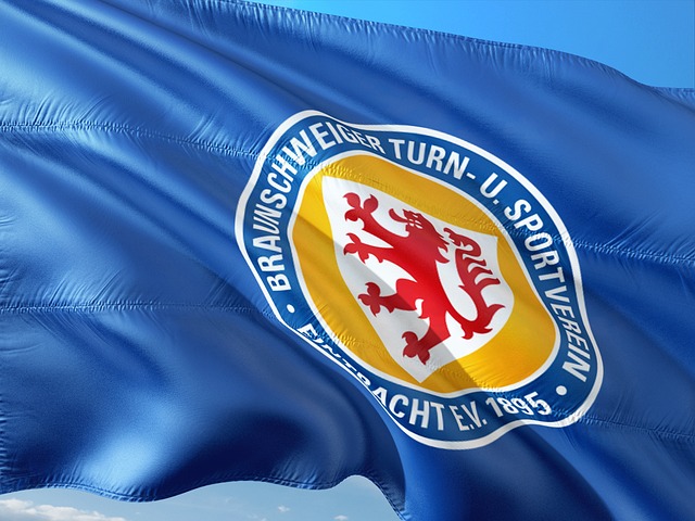 马龙外号首次曝光！当年白嫩胖乎乎被叫企鹅 越长越帅 蜕变成龙队.