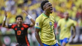 曼联CEO宣布裁员时表达歉意 部分员工情绪激动.